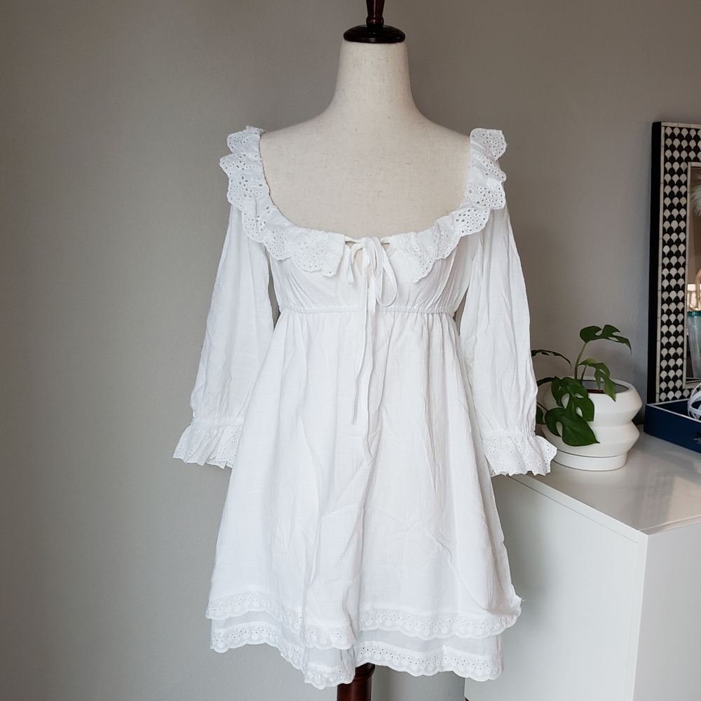 White Empire Waist Babydoll Dress with Eyelet Lace Ruffle Trims - Picture 4 of 12